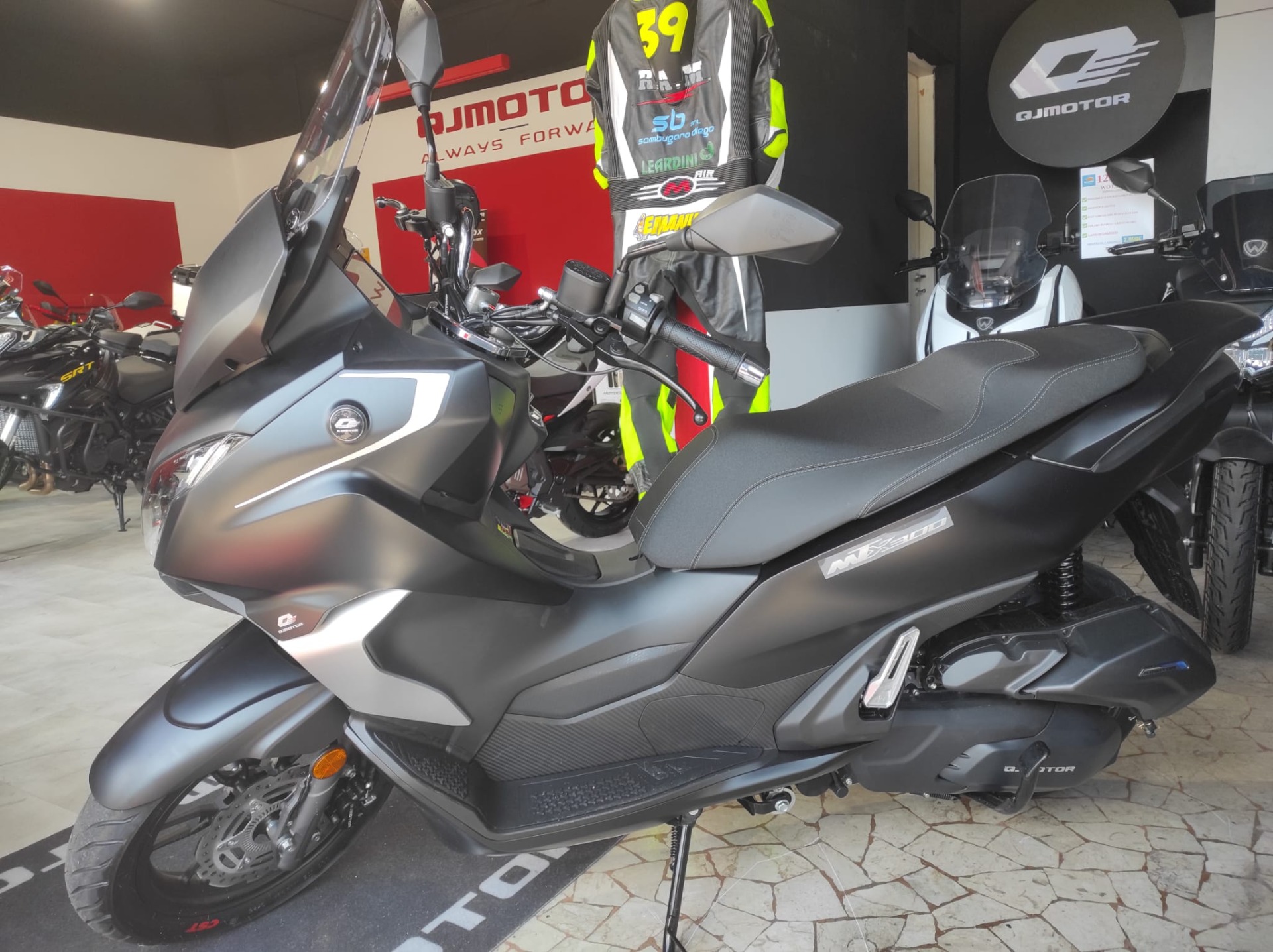 NUOVO MTX 300 2025
