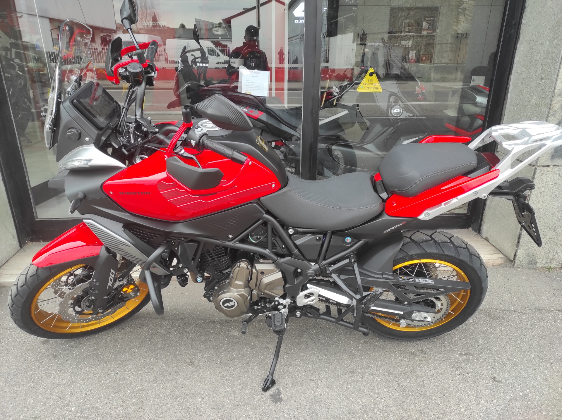 SRT 700SX 5500€ 05/2025 MOTO DEMO  KM 4445