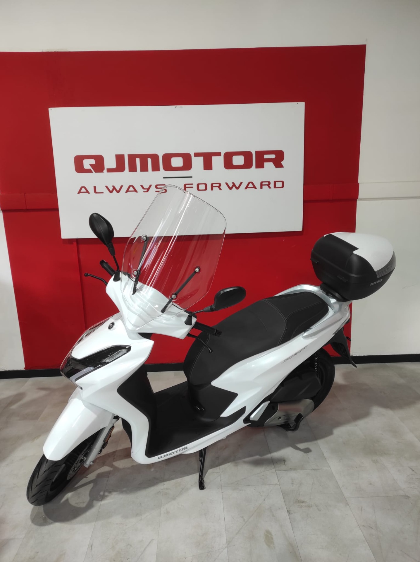 SQ16 125cc 2500€
