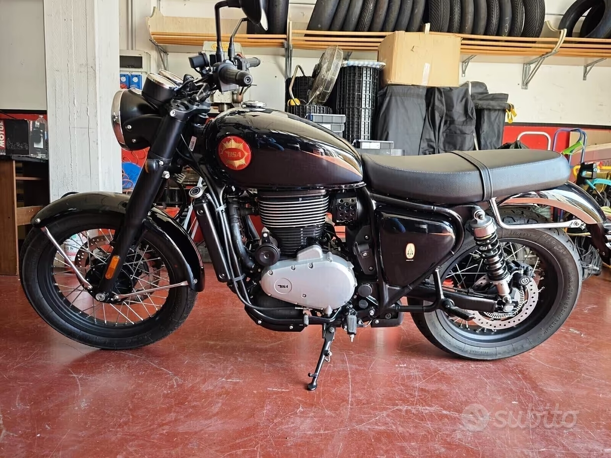 PROMOZIONE BSA GOLDSTAR 650 4500€